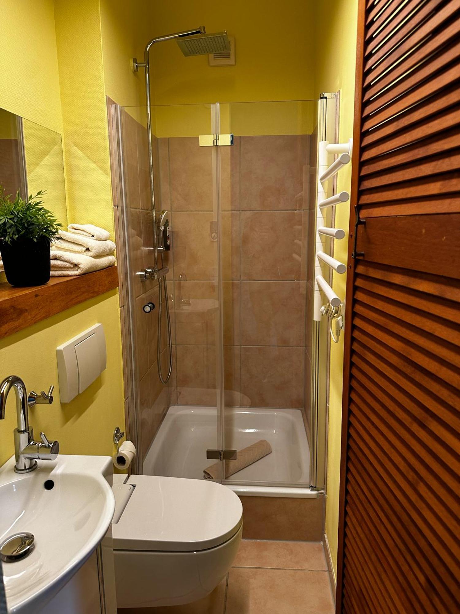Apartelliment - Smart Uebernachten In Koeln Extérieur photo